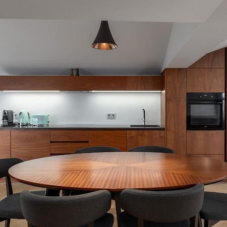 Roze Brivzemnieka Apartments Лиепая Экстерьер фото