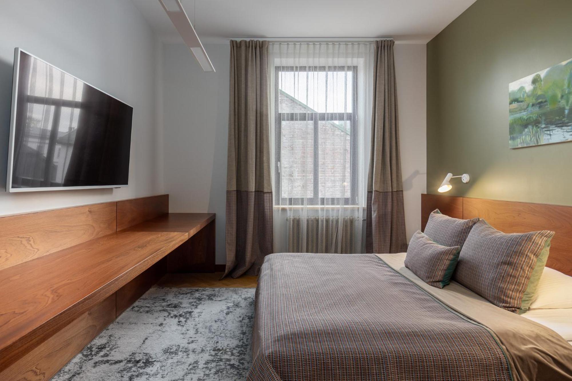 Roze Brivzemnieka Apartments Лиепая Экстерьер фото