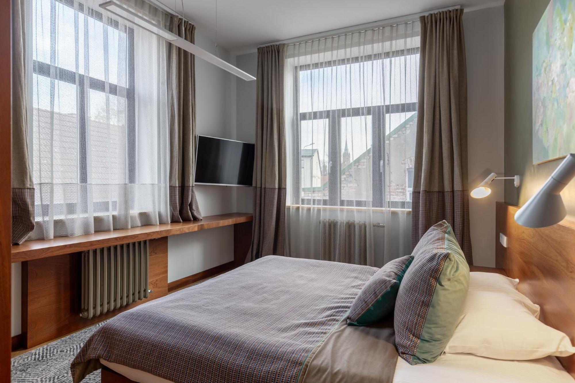 Roze Brivzemnieka Apartments Лиепая Экстерьер фото